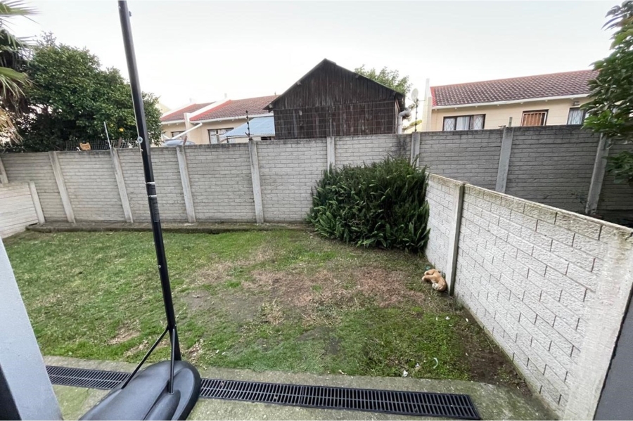 2 Bedroom Property for Sale in Sherwood Eastern Cape